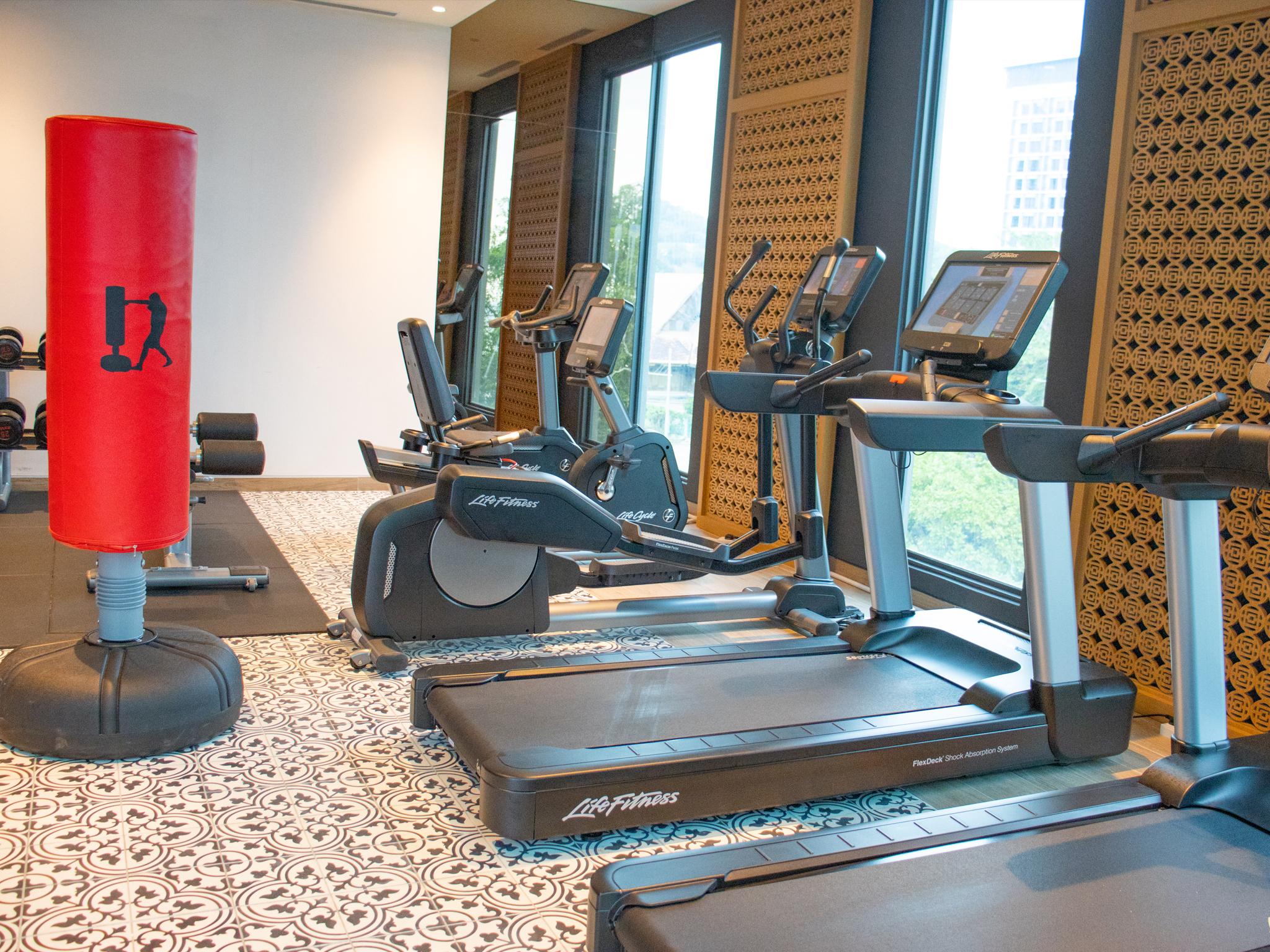 Angsana Teluk Bahang, Penang Batu Ferringhi Exterior photo The gym at the hotel