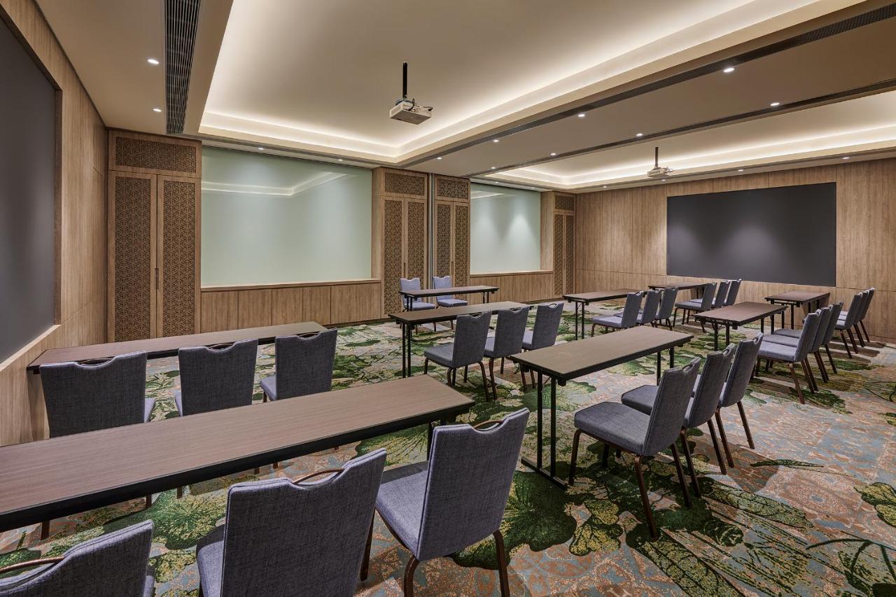Angsana Teluk Bahang, Penang Batu Ferringhi Exterior photo Meeting room